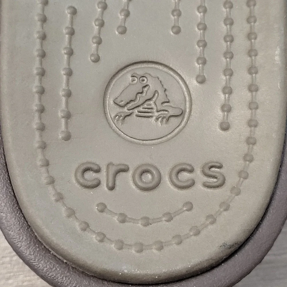 CROCS women size